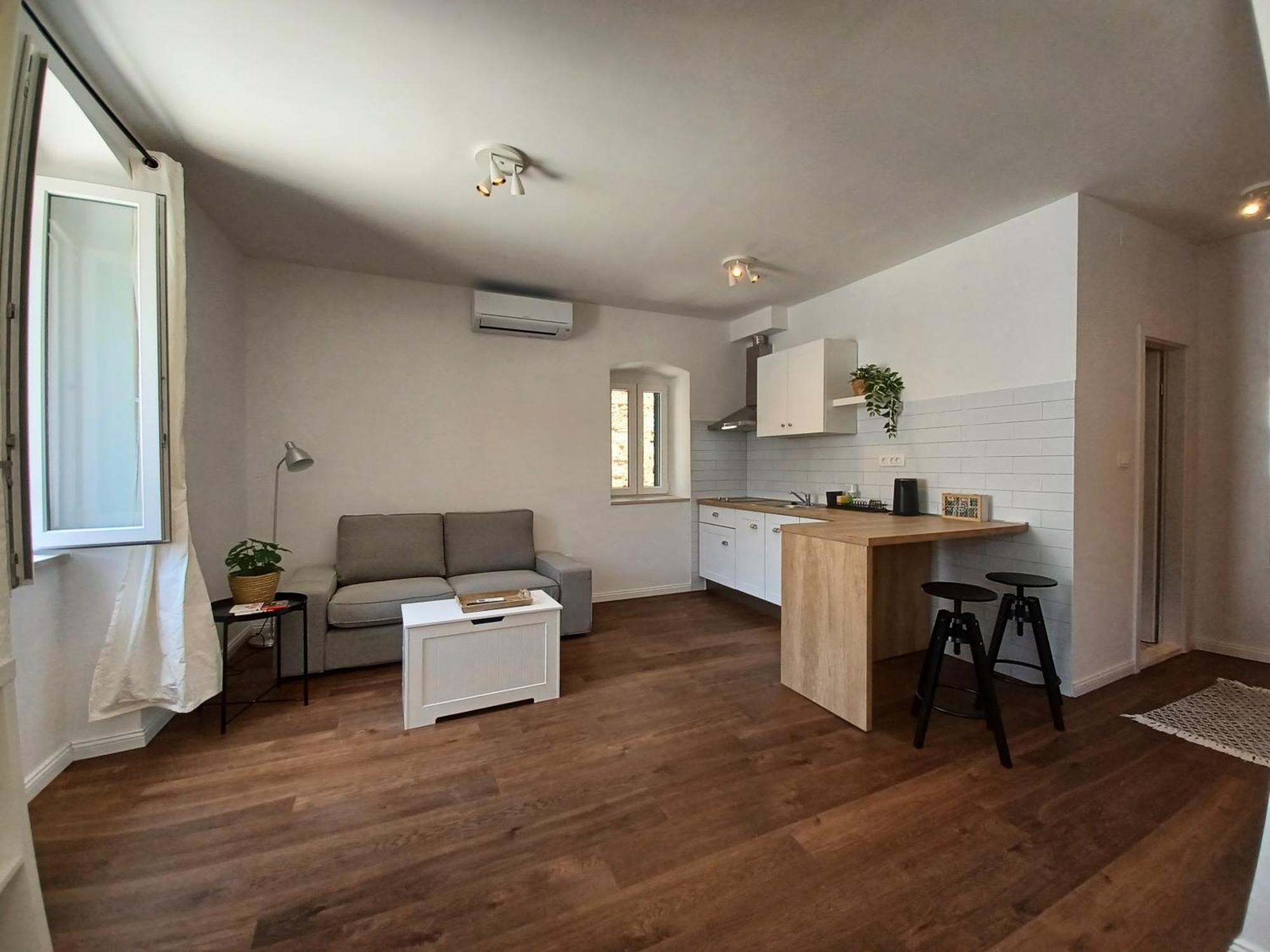 Apartment Lilly With Amazing City View Hvar Town Eksteriør bilde