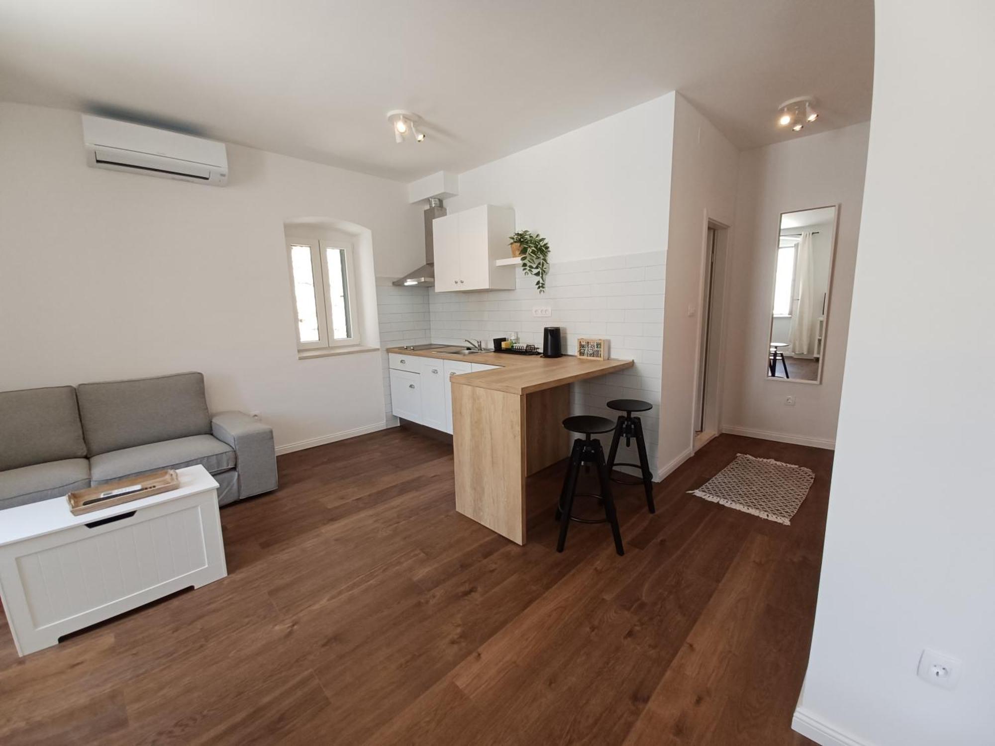 Apartment Lilly With Amazing City View Hvar Town Eksteriør bilde