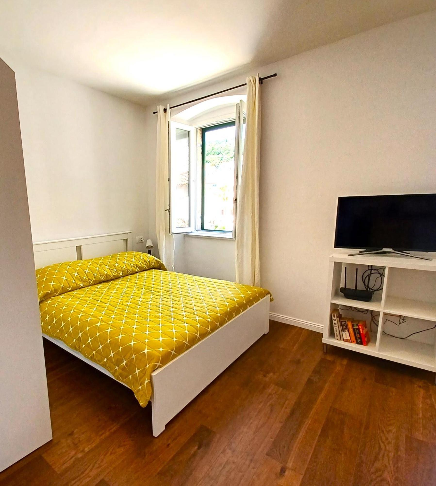 Apartment Lilly With Amazing City View Hvar Town Eksteriør bilde